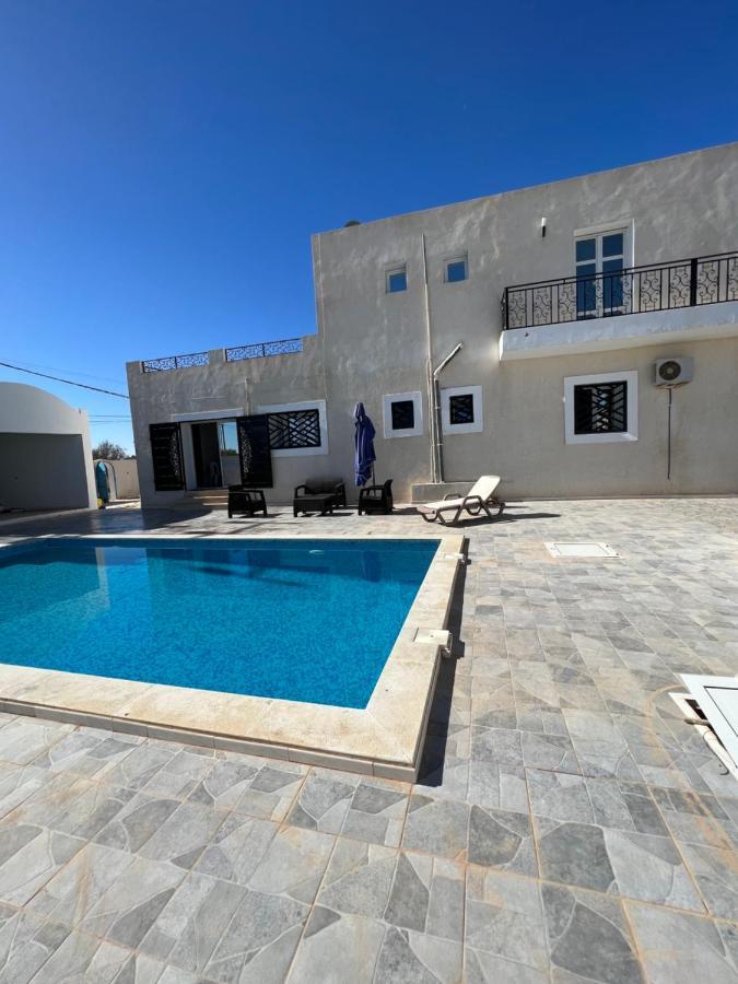 Magnifique Villa Avec Piscine Sur L'Ile De Djerba 훔트 수크 외부 사진